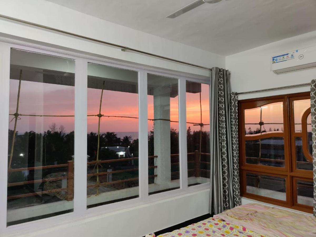 Sunshine Sea View Otel Alībāg Dış mekan fotoğraf