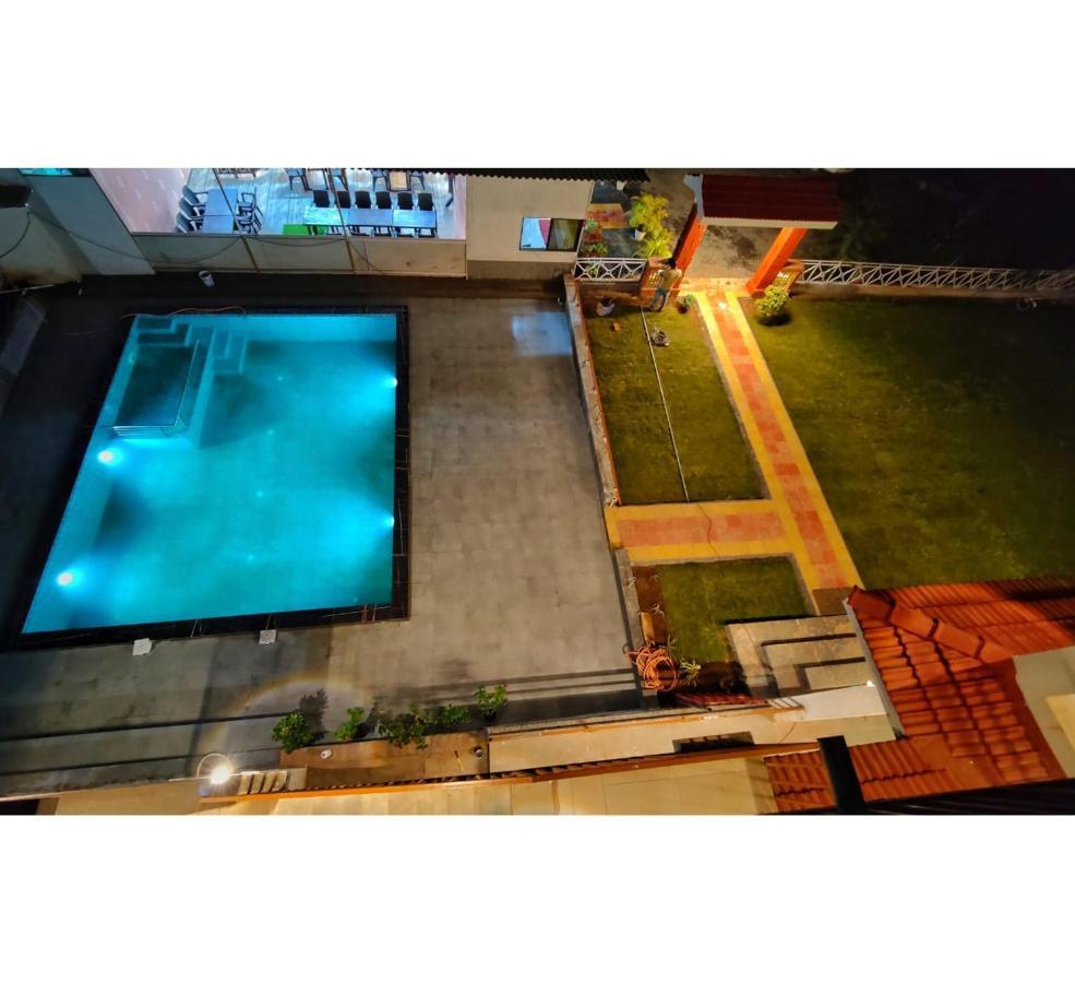 Sunshine Sea View Otel Alībāg Dış mekan fotoğraf