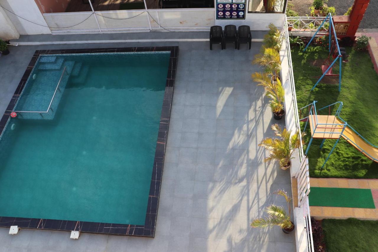 Sunshine Sea View Otel Alībāg Dış mekan fotoğraf