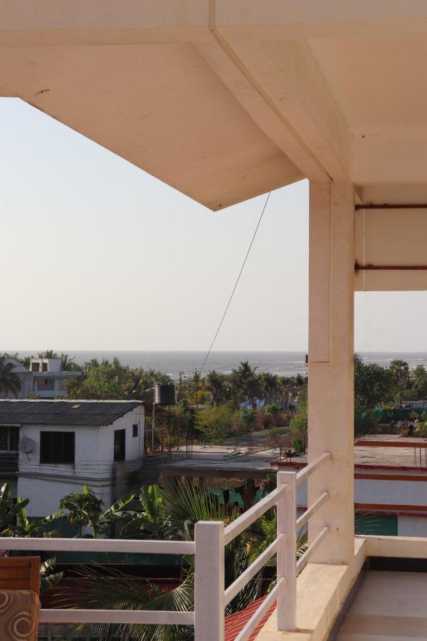 Sunshine Sea View Otel Alībāg Dış mekan fotoğraf