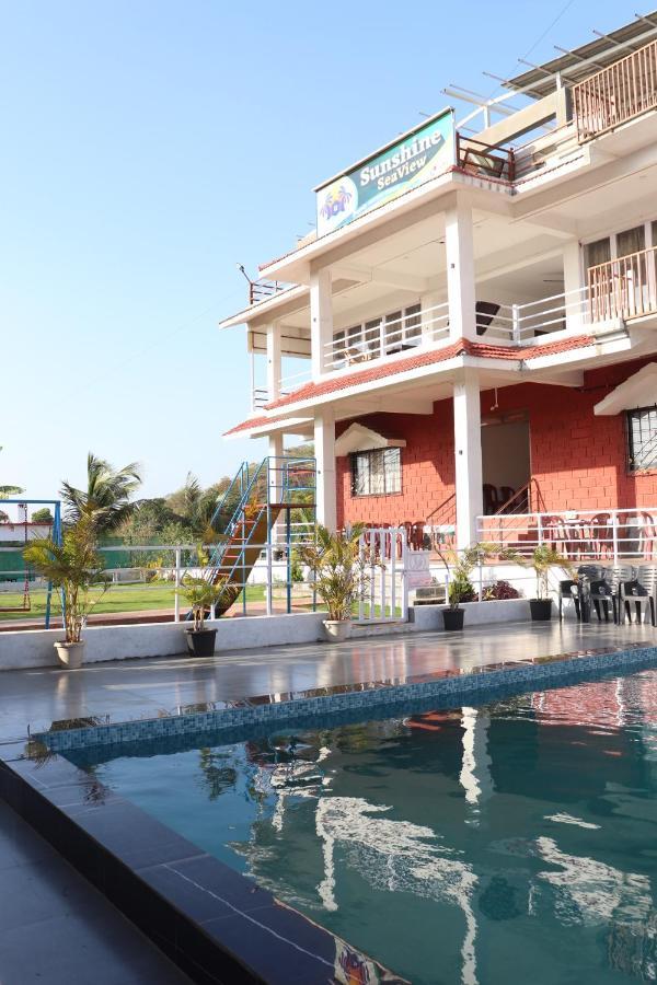 Sunshine Sea View Otel Alībāg Dış mekan fotoğraf