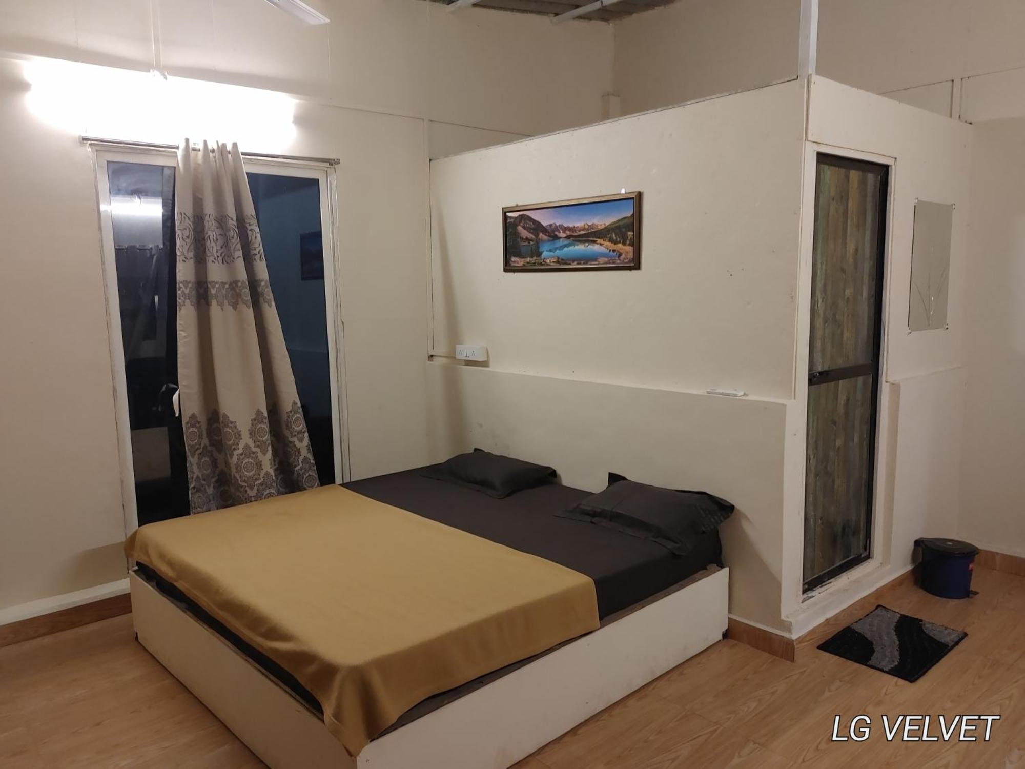 Sunshine Sea View Otel Alībāg Dış mekan fotoğraf